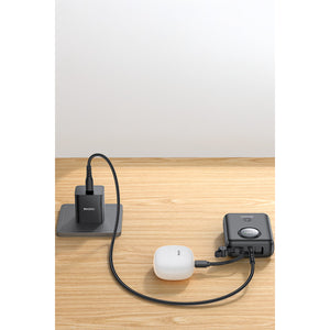 Yesido YP64 10.000 mAh Dijital Göstergeli Dahili Type-C ve Lightning Kablolu PD Mini Powerbank - Siyah
